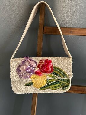 Embellished Cream Beaded Floral Shoulder Bag